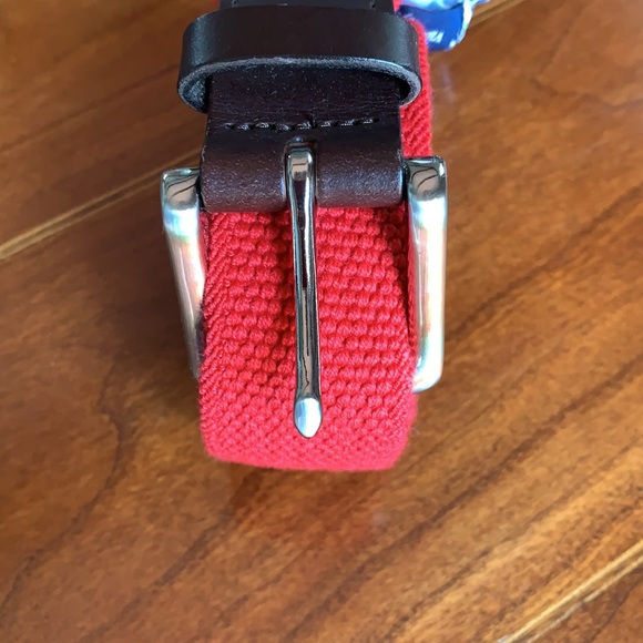 Vineyard Vines Bungee Belt - Red Size 36 NEW - Picture 4 of 6